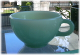 コーヒーカップ（ミルクガラス、グリーン